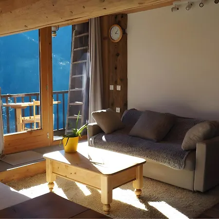 Le Du Bourgeail Holiday home *